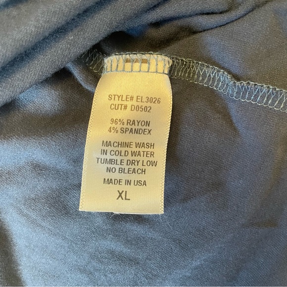 Blue V-Neck Maternity Top from Pink Blush - Size XL - Picture 7 of 8